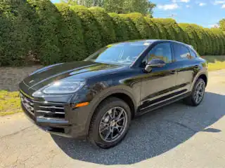 2026 Porsche Cayenne S's photo