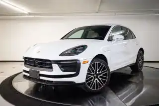 2023 Porsche Macan Base's photo