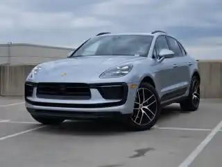 2025 Porsche Macan T's photo