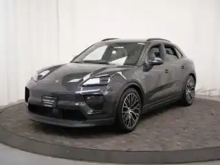 2024 Porsche Macan Macan 4 Electric's photo