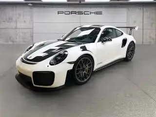 2018 Porsche 911 GT2 RS photo 1