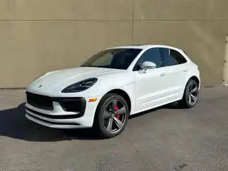 2026 Porsche Macan S's photo