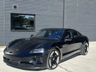 2025 Porsche Taycan Base's photo