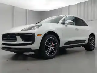 2026 Porsche Macan S's photo
