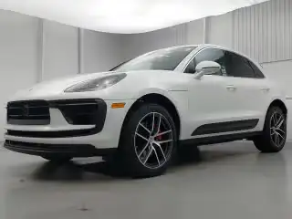 2026 Porsche Macan S's photo