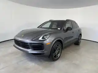 2023 Porsche Cayenne Platinum Edition's photo