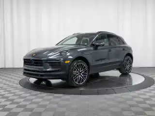 2026 Porsche Macan T's photo