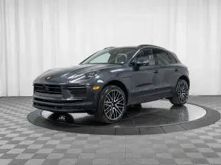 2026 Porsche Macan T photo 5