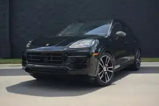 2026 Porsche Cayenne GTS's photo