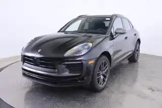 2026 Porsche Macan T's photo