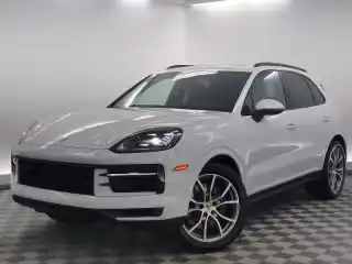 2026 Porsche Cayenne Base's photo