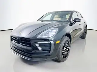 2026 Porsche Macan Base photo 1
