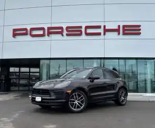 2026 Porsche Macan Base's photo