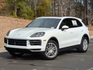 2026 Porsche Cayenne Base's photo