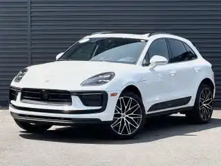 2026 Porsche Macan's photo