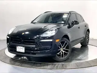 2023 Porsche Macan Base photo 5