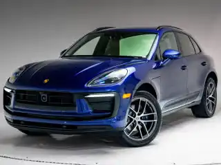2026 Porsche Macan T's photo