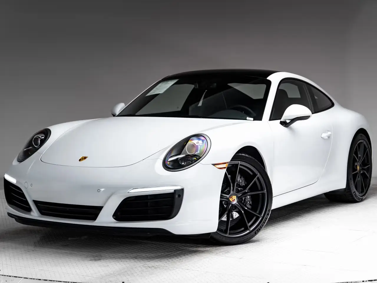 2018 Porsche 911 undefined photo 4