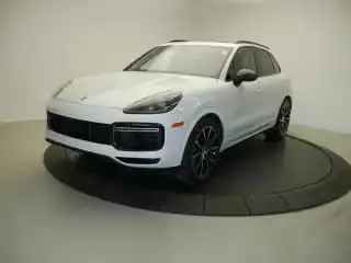 2023 Porsche Cayenne Turbo's photo