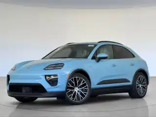 2026 Porsche Macan Macan Electric's photo