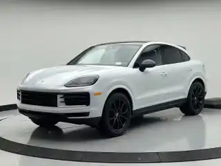 2026 Porsche Cayenne Base's photo