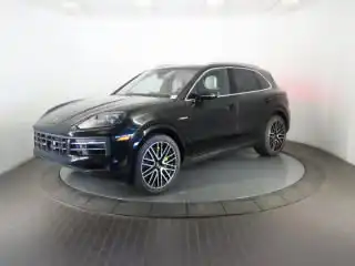 2026 Porsche Cayenne E-Hybrid's photo