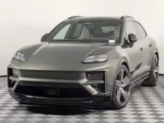 2024 Porsche Macan Macan Turbo Electric's photo