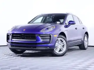 2026 Porsche Macan Base's photo