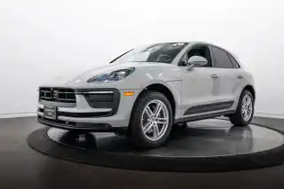 2026 Porsche Macan T's photo