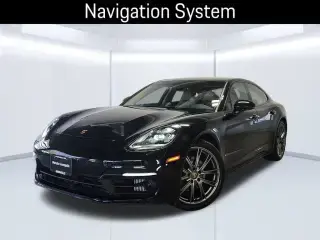 2023 Porsche Panamera 4 photo 5