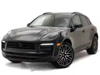 2026 Porsche Macan T's photo