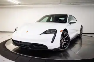 2024 Porsche Taycan 4S's photo