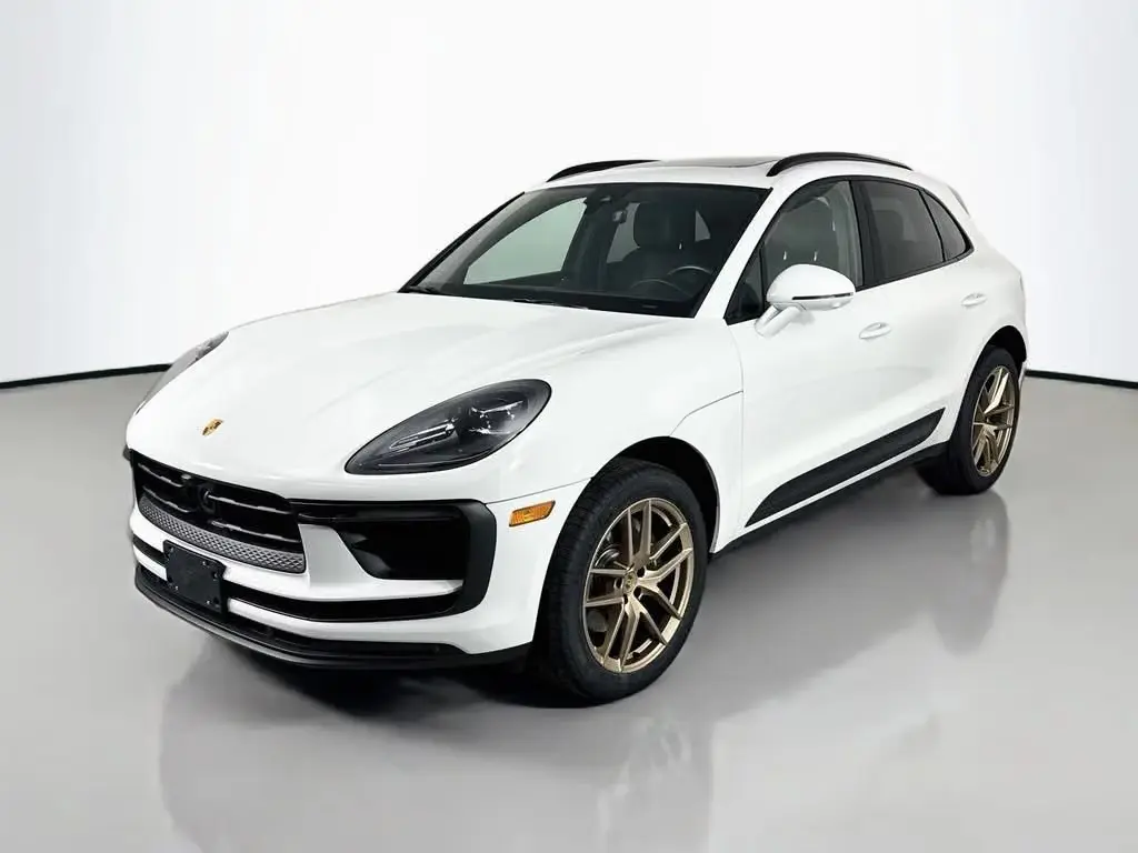 2023 Porsche Macan Base photo 4