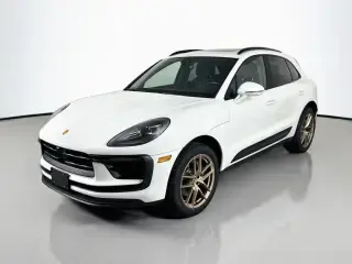 2023 Porsche Macan Base photo 5