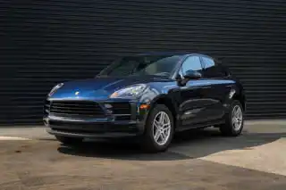 2021 Porsche Macan Base's photo