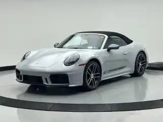 2025 Porsche 911 Carrera T Cabriolet's photo