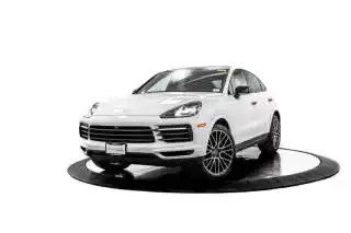 2023 Porsche Cayenne Platinum Edition's photo
