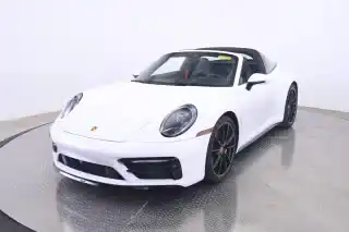 2024 Porsche 911 Targa 4S's photo