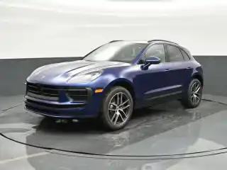 2026 Porsche Macan Base's photo