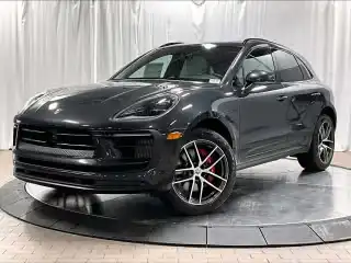2026 Porsche Macan S's photo