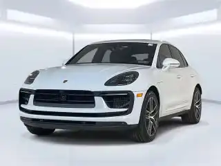 2026 Porsche Macan S's photo