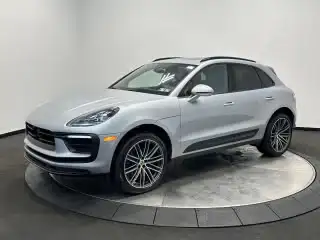 2026 Porsche Macan T's photo