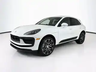 2026 Porsche Macan T's photo
