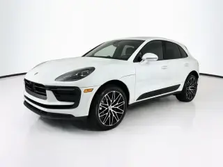 2026 Porsche Macan T photo 5