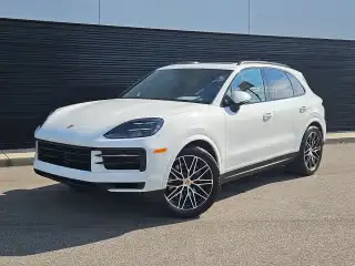 2025 Porsche Cayenne Base photo 1
