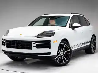 2026 Porsche Cayenne Base's photo