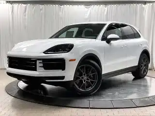 2026 Porsche Cayenne Base's photo