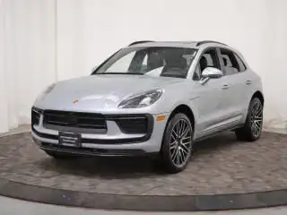 2026 Porsche Macan T's photo