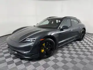 2023 Porsche Taycan Cross Turismo Turbo's photo