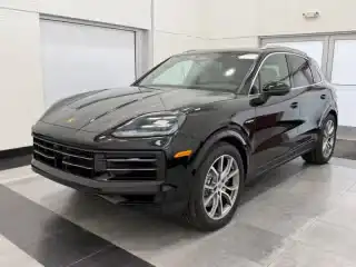 2026 Porsche Cayenne E-Hybrid's photo